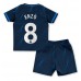 Billige Chelsea Enzo Fernandez #8 Børnetøj Udebanetrøje til baby 2023-24 Kortærmet (+ korte bukser)